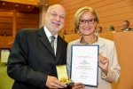 01_dietl_Gold_Ehrenzeichen.jpg